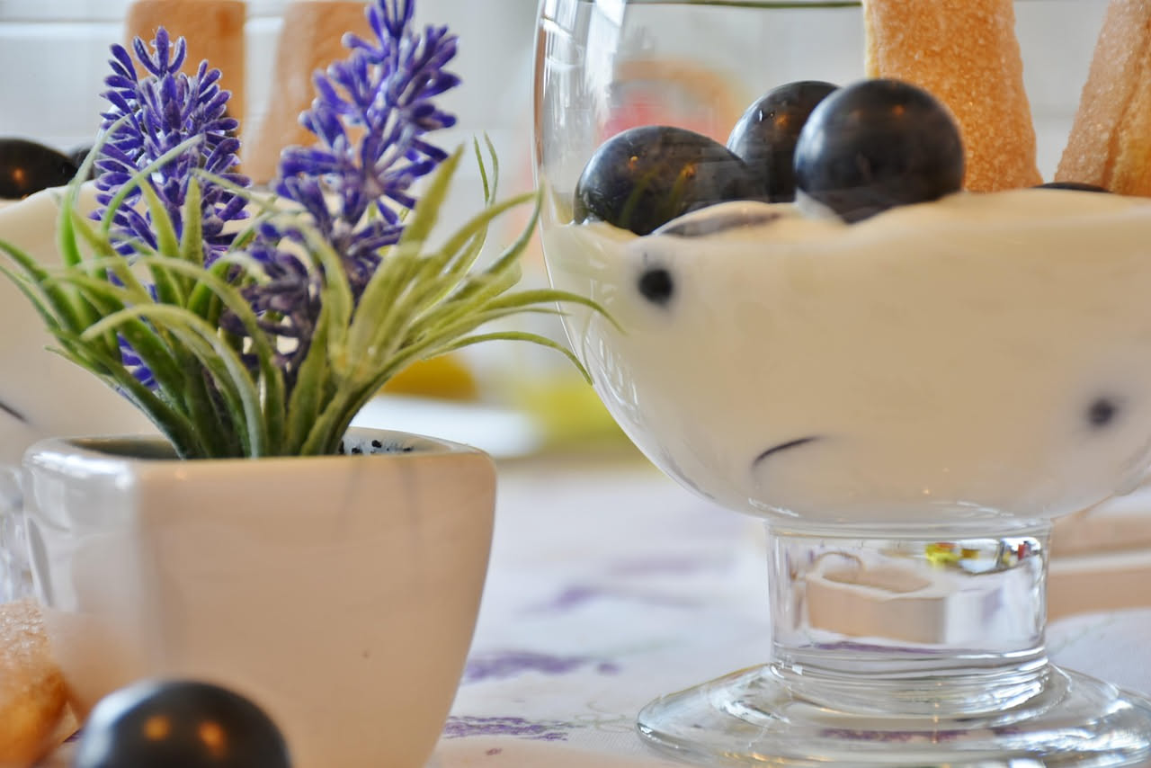Yogurt vegetali: cosa nasconde davvero l'etichetta al supermercato