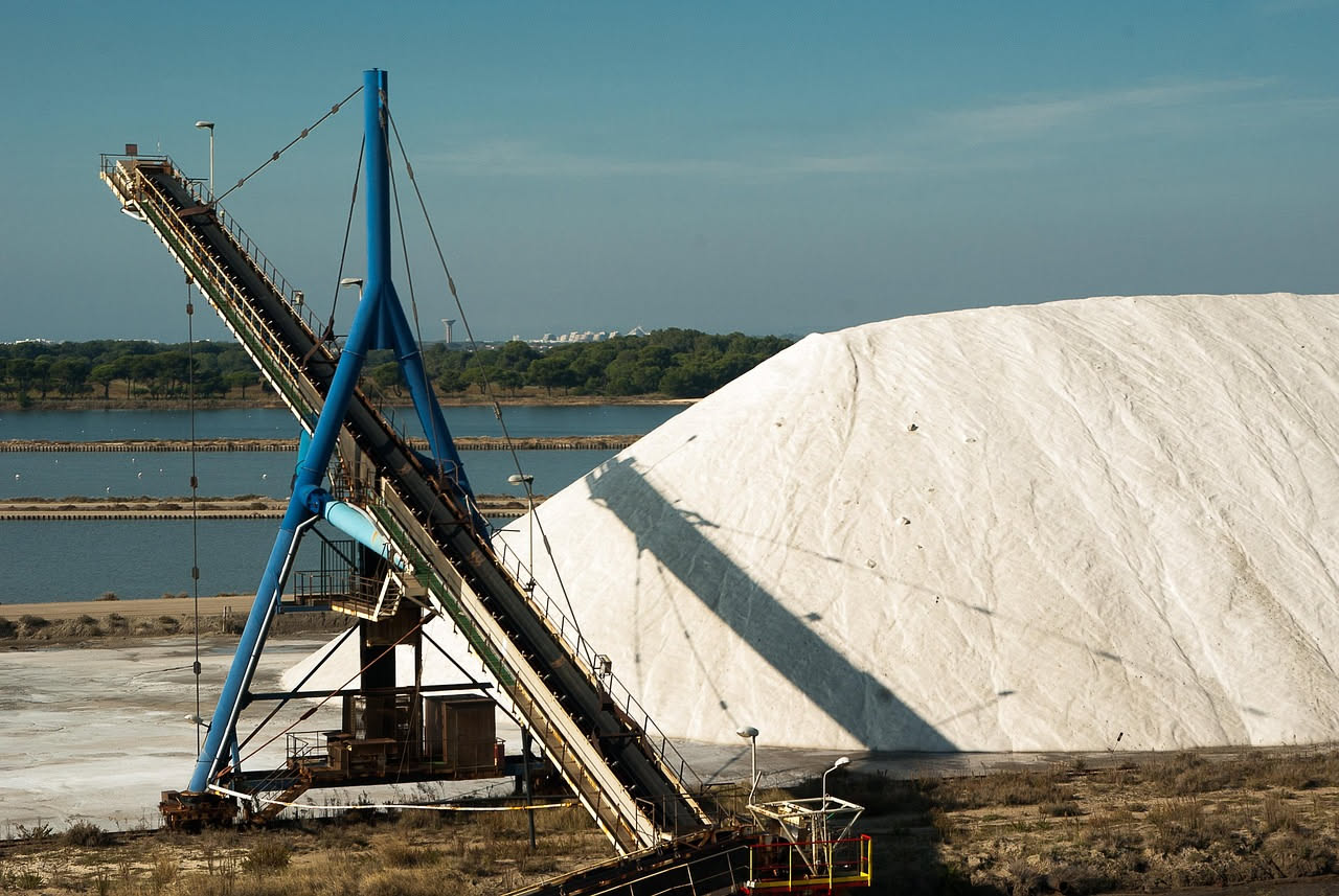 Il sale italiano dalle saline al piatto: quanto inquina la filiera