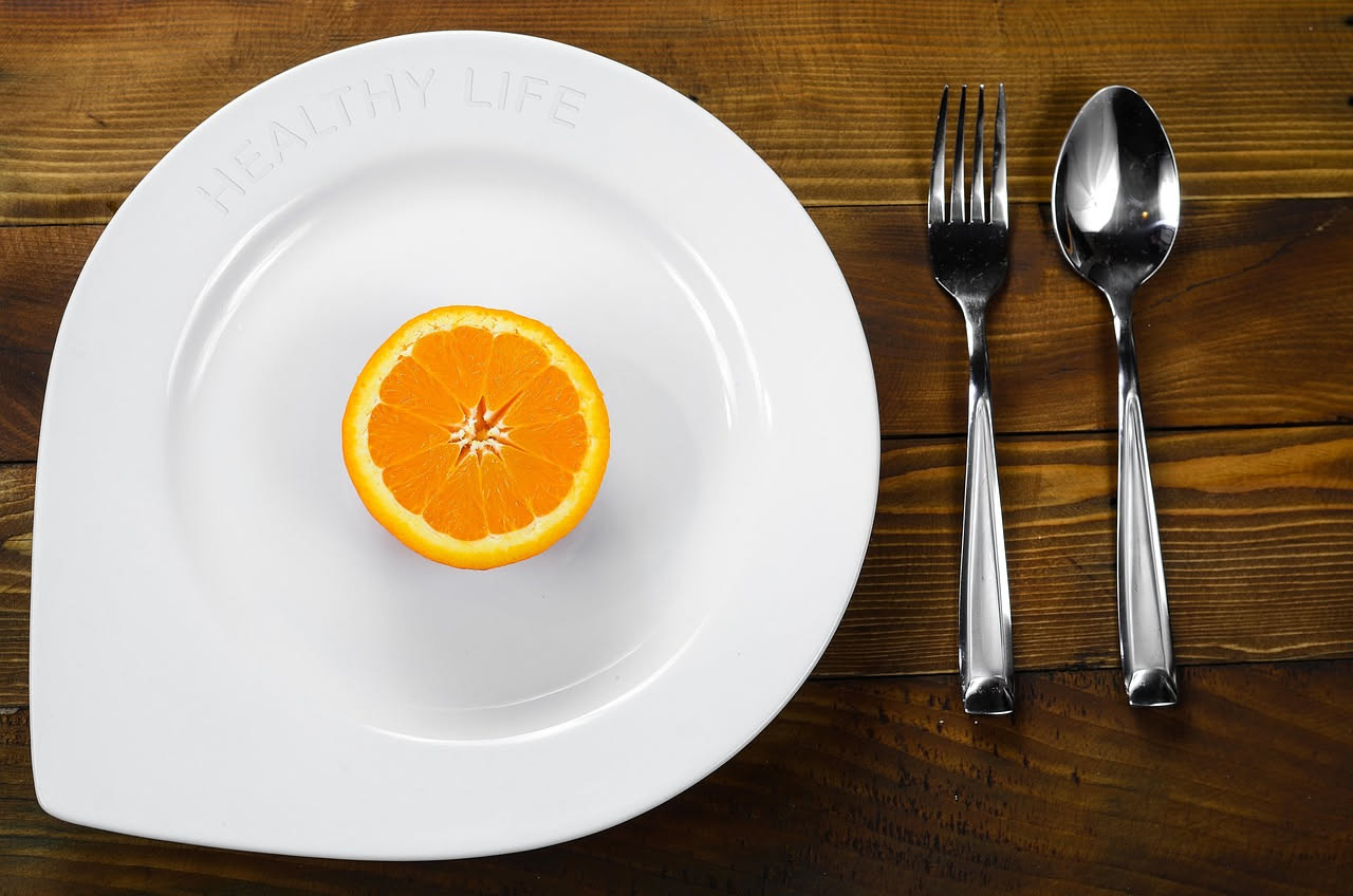 Ordine dei cibi nel piatto: come cambia la risposta del glucosio